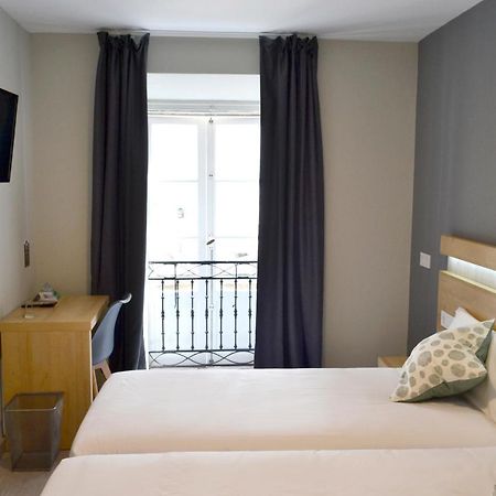 Alda Catedral Hotel ซานติอาโก เด กอมโปสเตลา ภายนอก รูปภาพ