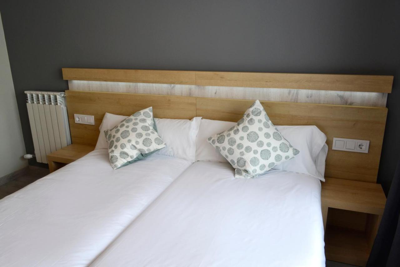 Alda Catedral Hotel ซานติอาโก เด กอมโปสเตลา ภายนอก รูปภาพ