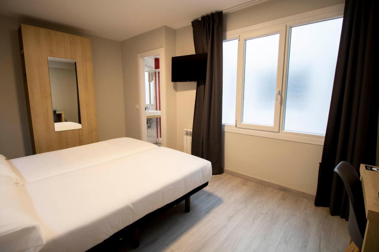 Alda Catedral Hotel ซานติอาโก เด กอมโปสเตลา ภายนอก รูปภาพ