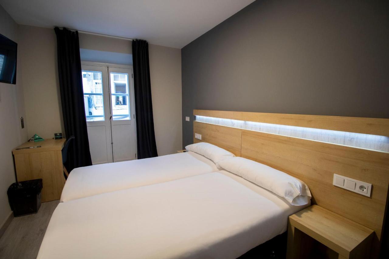 Alda Catedral Hotel ซานติอาโก เด กอมโปสเตลา ภายนอก รูปภาพ